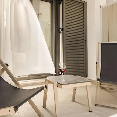 Krystalia's Luxury Studio1