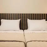 Krystalia's Luxury Studio1 *