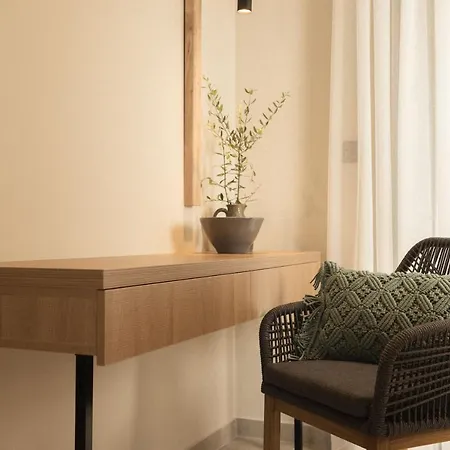 Krystalia's Luxury Studio1 דירה