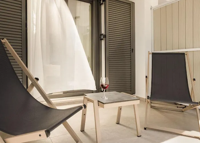 Krystalia's Luxury Studio1